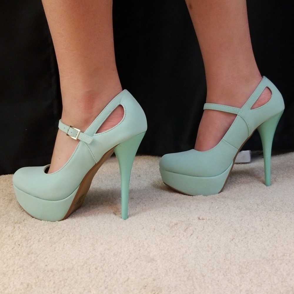 Qupid light blue stiletto heels